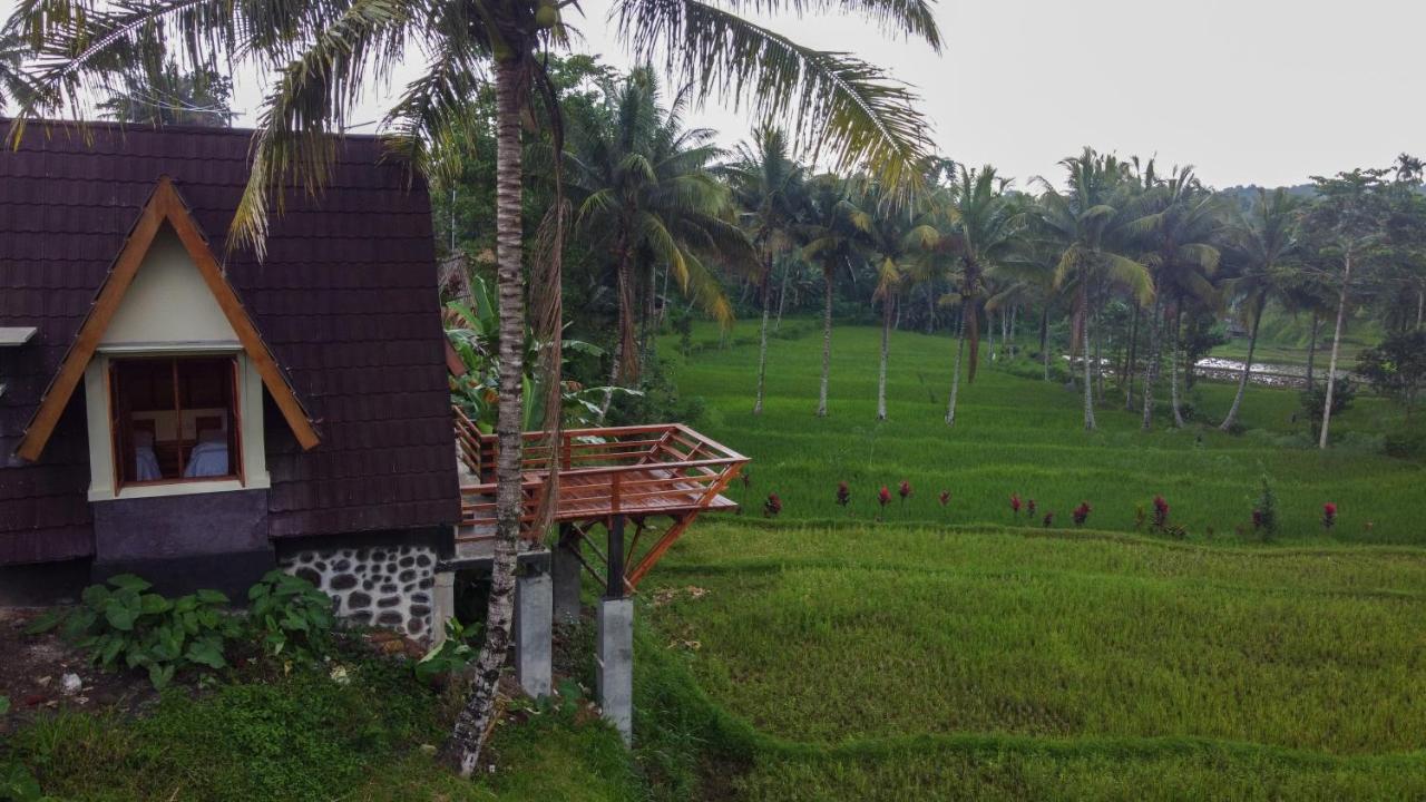 Ferienwohnung Bale Kembang Kuning Tetebatu Exterior foto